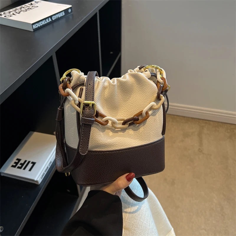 Delulu Bucket Bag